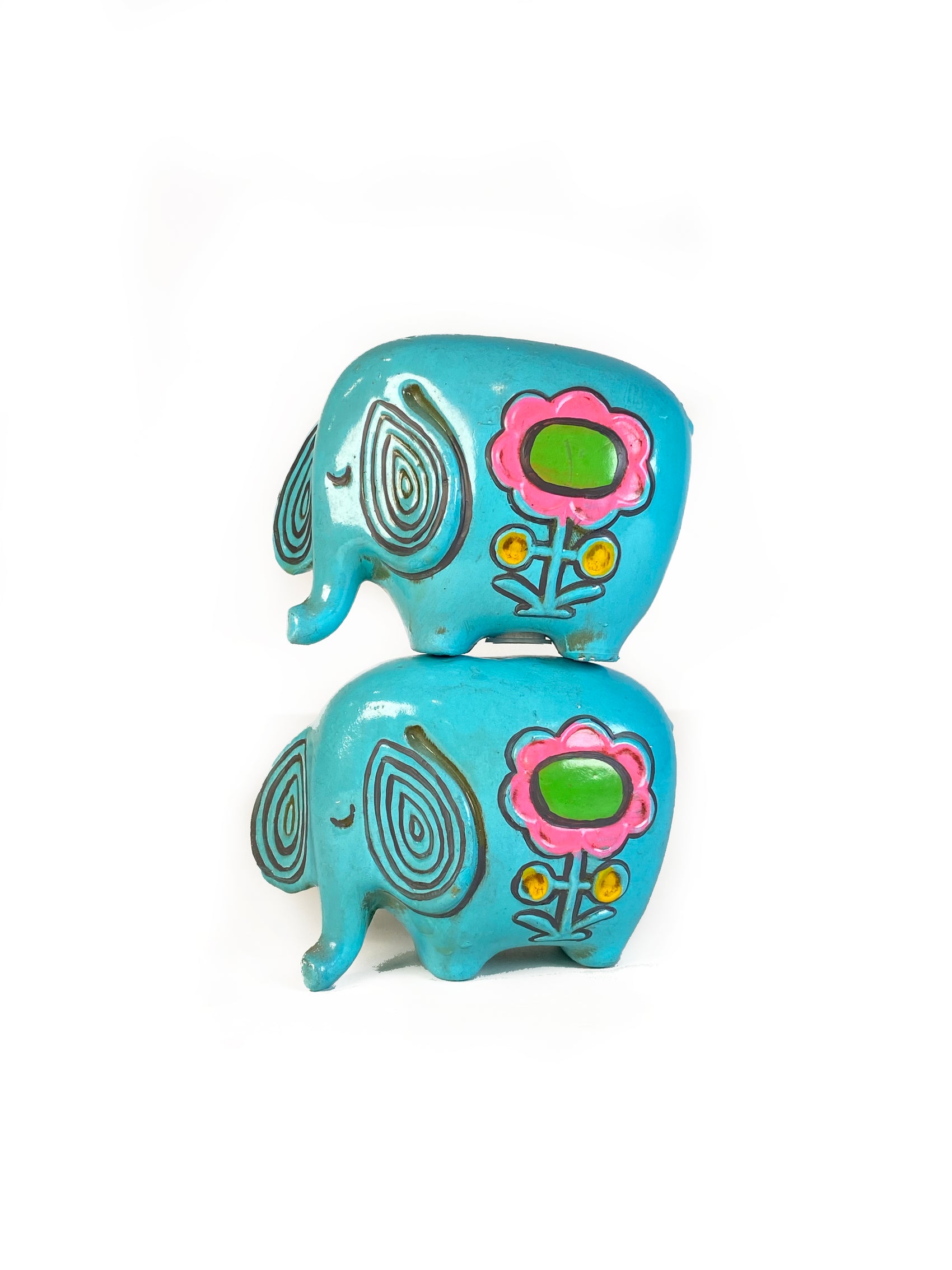 Vintage Elephant Salt & Pepper Shakers