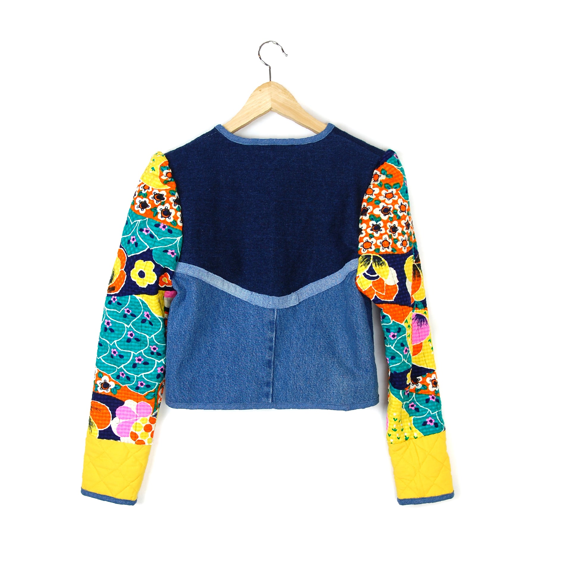 MAGIC CARPET QUILTED JACKET - Late to the Party
